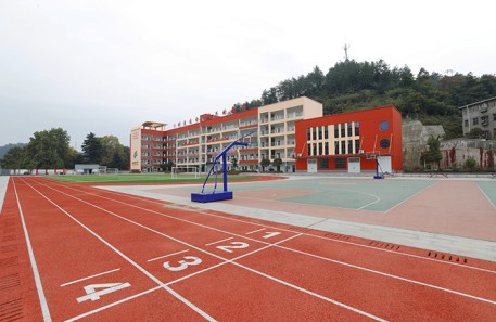 神農(nóng)架東風23小學